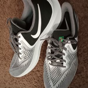 Nike Zoom Structure Fashion sneakers